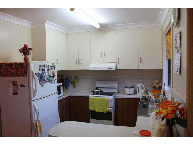 35 Pacific Boulevard, Moore Park Beach QLD 4670