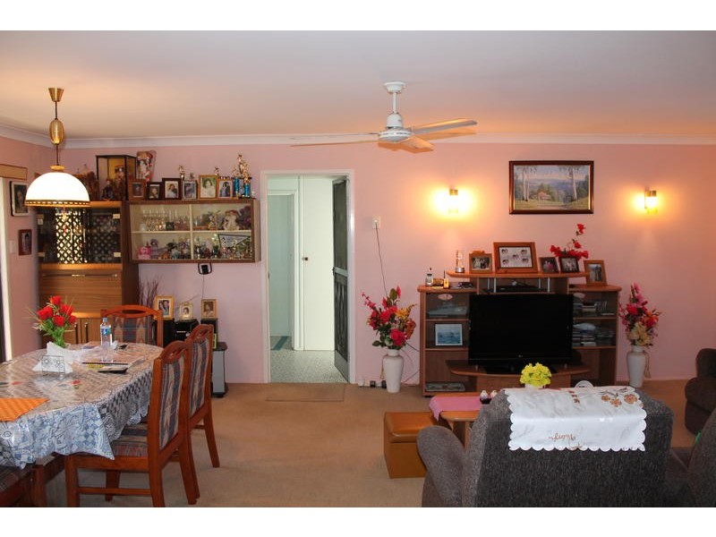 35 Pacific Boulevard, Moore Park Beach QLD 4670