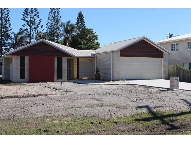12 Logan Road, Innes Park QLD 4670