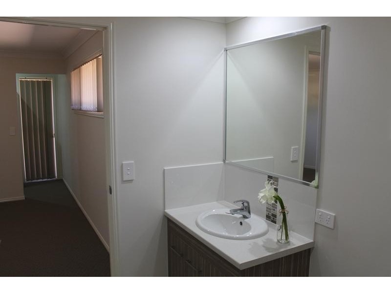 12 Logan Road, Innes Park QLD 4670