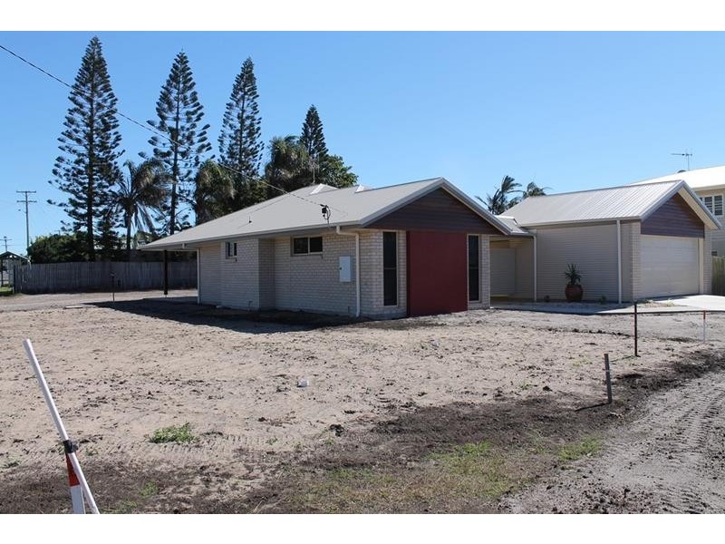 12 Logan Road, Innes Park QLD 4670