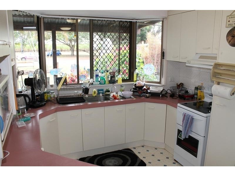 172 Mt Perry Road, Bundaberg North QLD 4670
