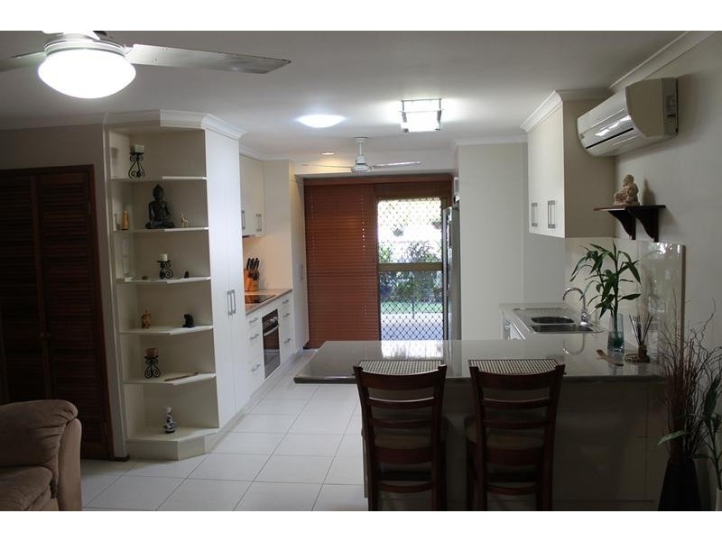 1&2 18a Mclachlan Drive, Avenell Heights QLD 4670