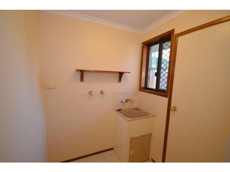 1&2 18a Mclachlan Drive, Avenell Heights QLD 4670