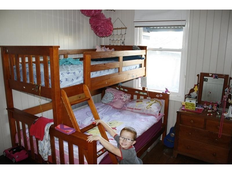 33 Gavegan Street, Bundaberg North QLD 4670