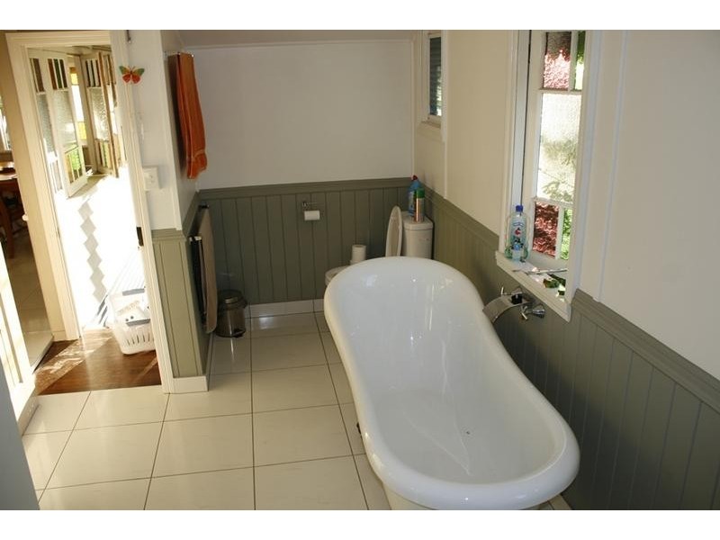 33 Gavegan Street, Bundaberg North QLD 4670