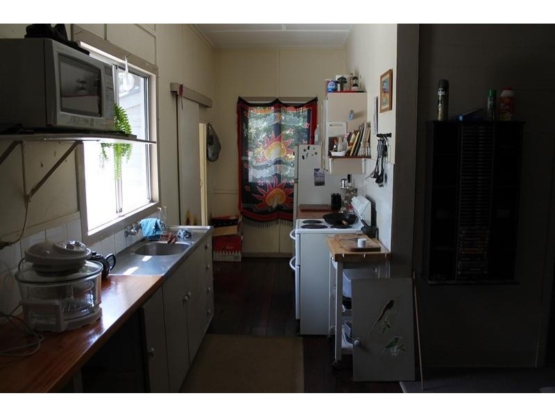 3 Kent Street, Bundaberg East QLD 4670