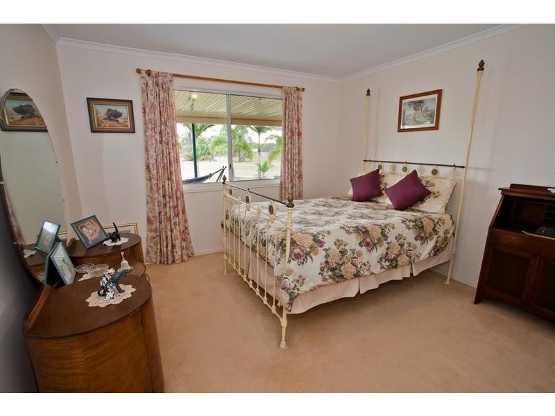 42 Polo Place, Branyan QLD 4670