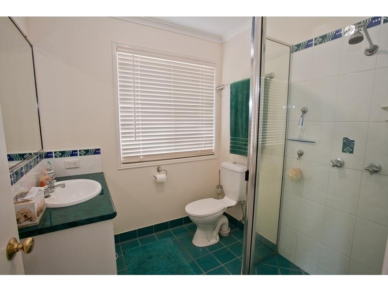 42 Polo Place, Branyan QLD 4670
