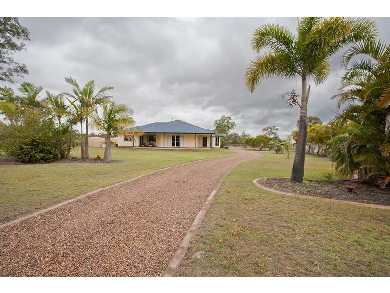 42 Polo Place, Branyan QLD 4670