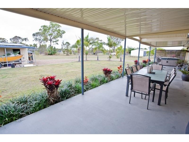 42 Polo Place, Branyan QLD 4670