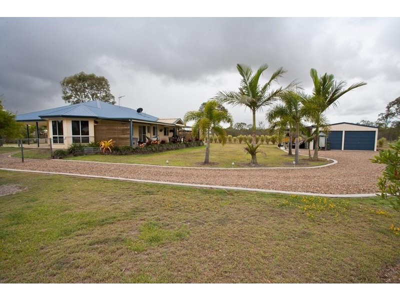 42 Polo Place, Branyan QLD 4670