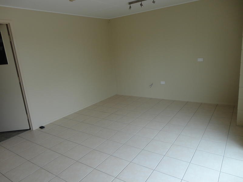 3 Hills Street, Bundaberg East QLD 4670