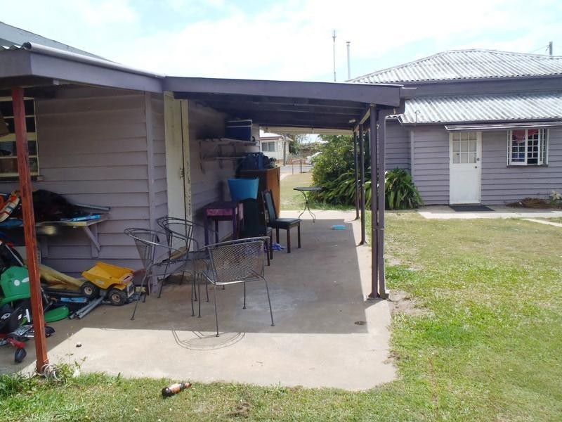 7 Montgomery Street, Svensson Heights QLD 4670