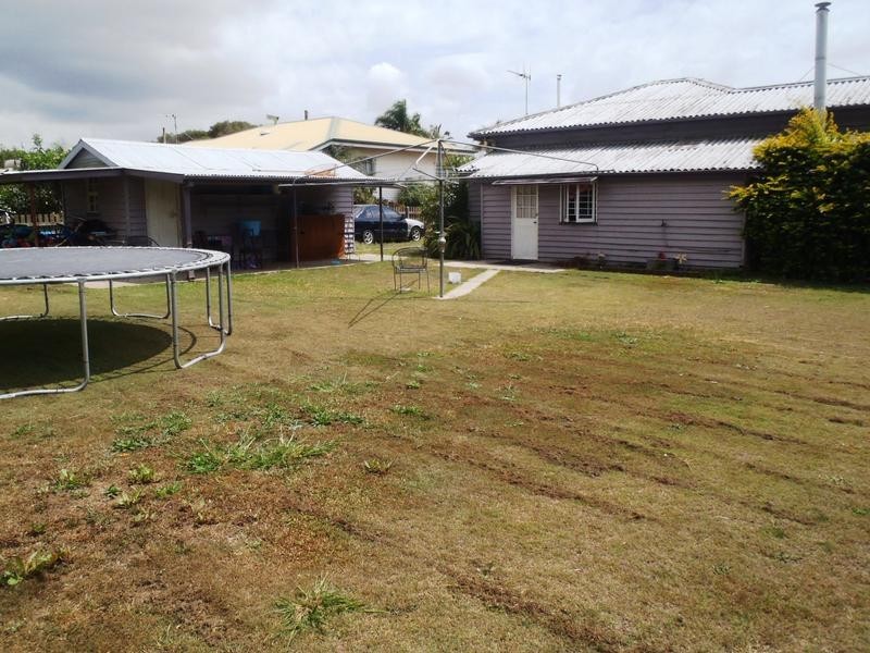 7 Montgomery Street, Svensson Heights QLD 4670