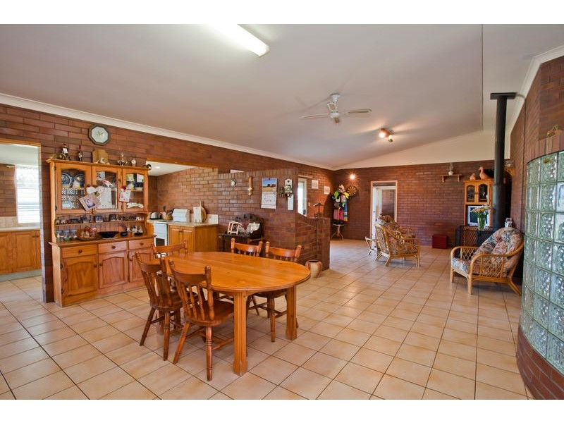 173 Bonels Road, Welcome Creek QLD 4670