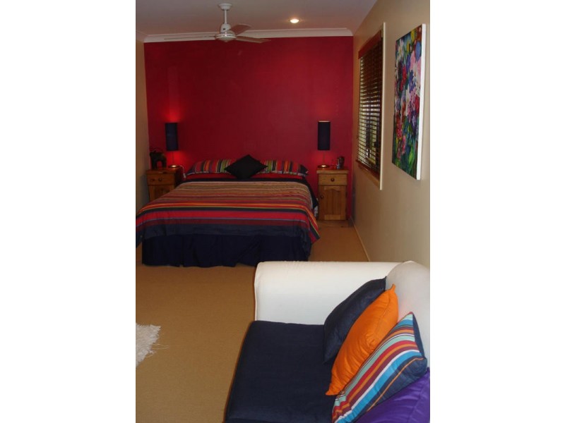 3 Ocean Court, Moore Park Beach QLD 4670