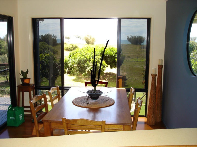 3 Ocean Court, Moore Park Beach QLD 4670