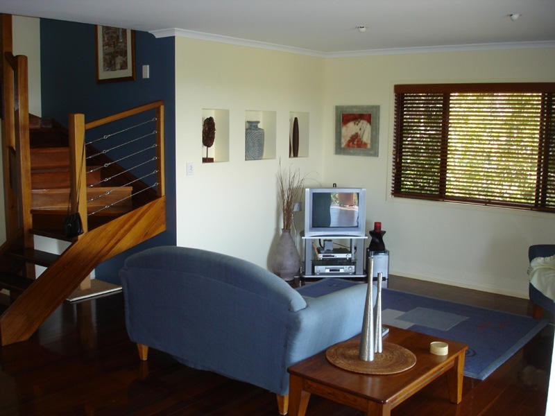 3 Ocean Court, Moore Park Beach QLD 4670