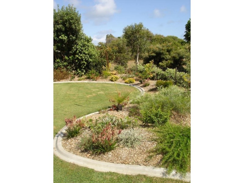 3 Ocean Court, Moore Park Beach QLD 4670