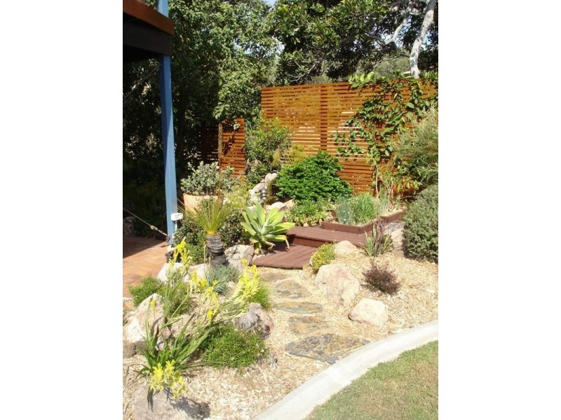 3 Ocean Court, Moore Park Beach QLD 4670