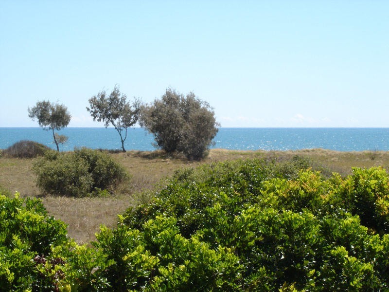 3 Ocean Court, Moore Park Beach QLD 4670