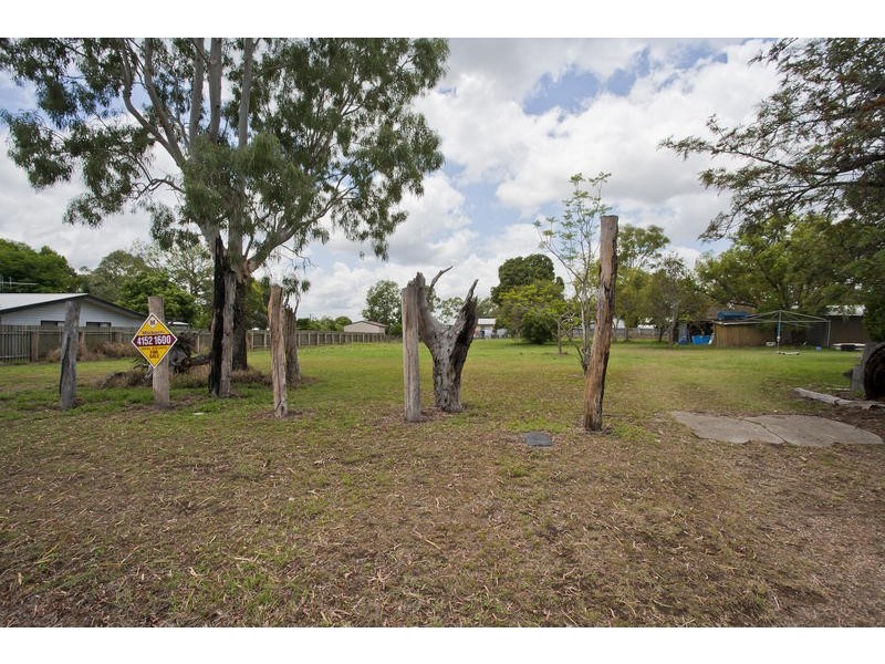 12 Mill Street, Wallaville QLD 4671