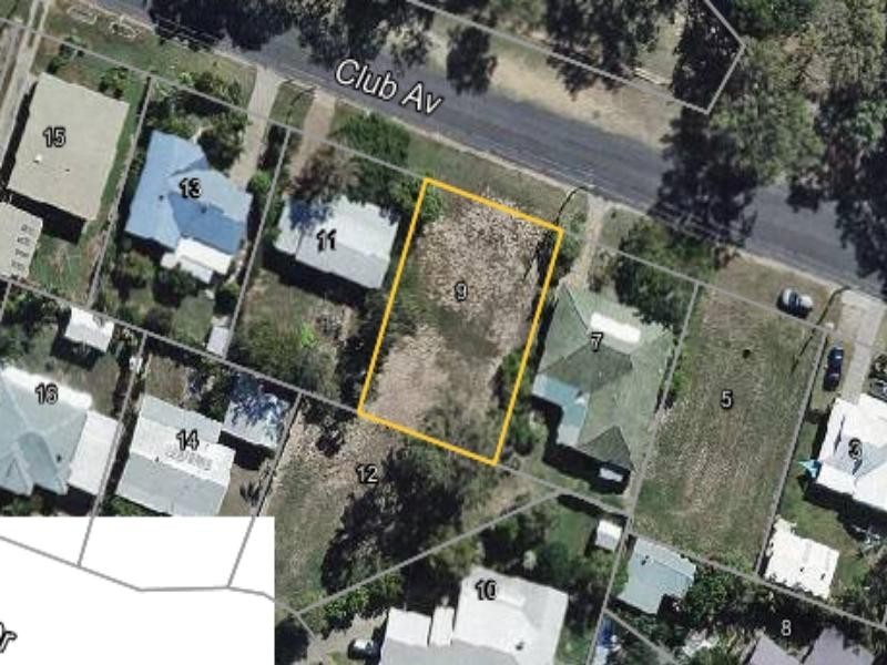 9 Club Avenue, Moore Park Beach QLD 4670