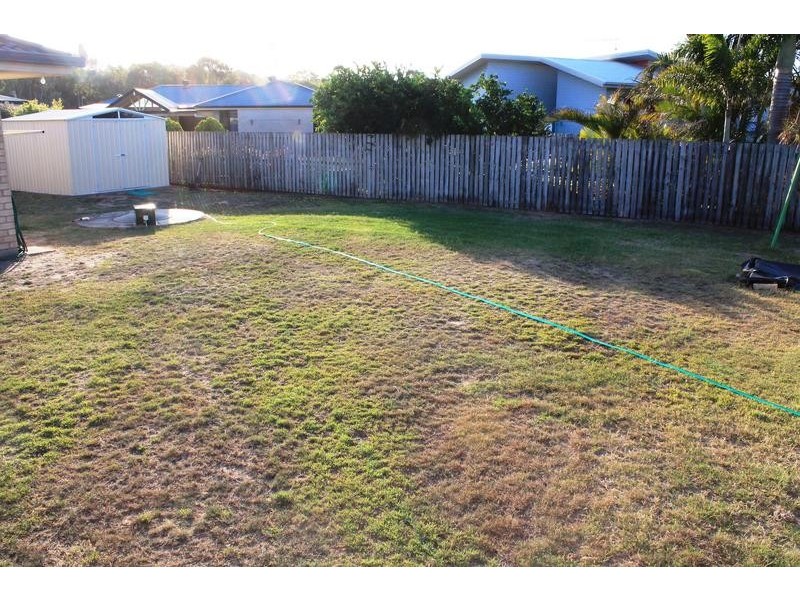 2 Alexander Drive, Moore Park Beach QLD 4670