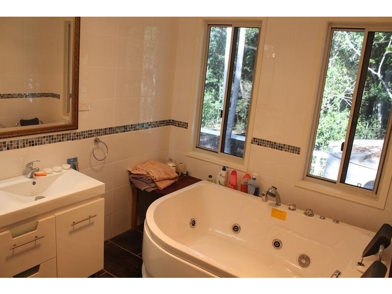 143 Davenport Drive, Coonarr QLD 4670