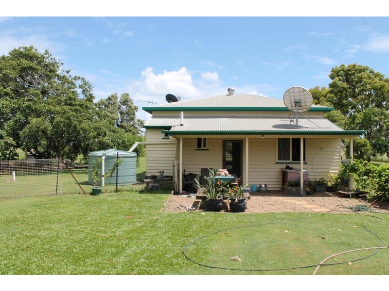 383 Three Chain Road, Calavos QLD 4670