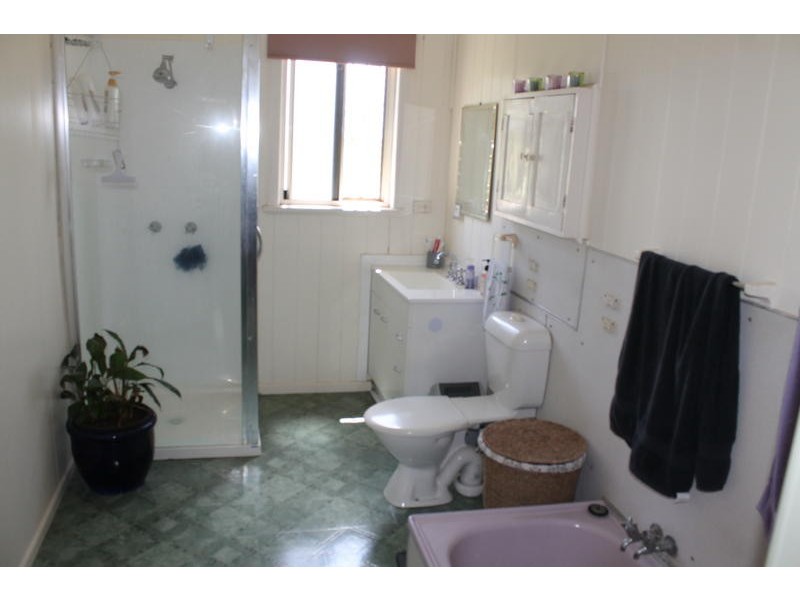 383 Three Chain Road, Calavos QLD 4670