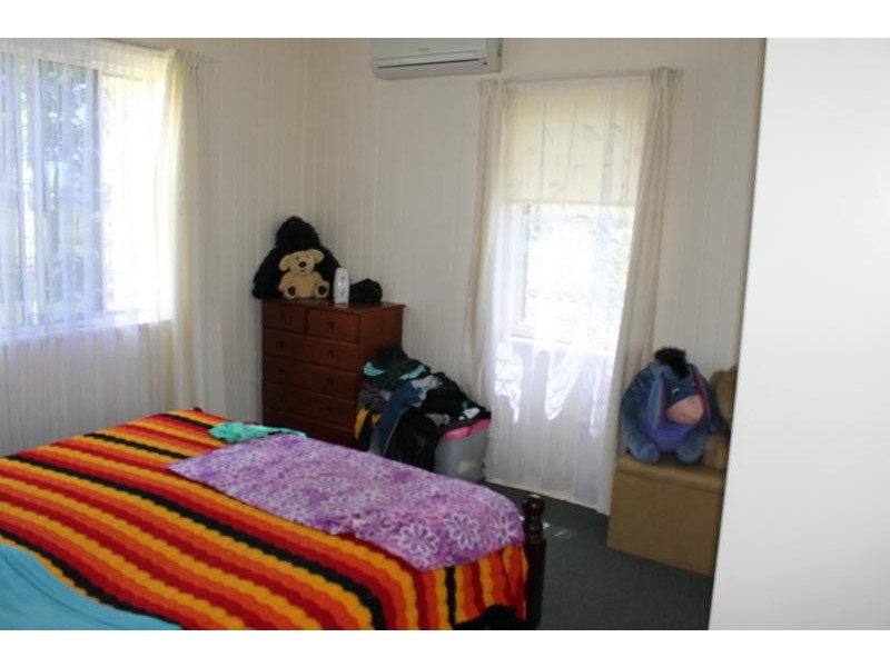 383 Three Chain Road, Calavos QLD 4670