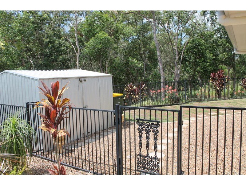 14 Green Avenue, Branyan QLD 4670