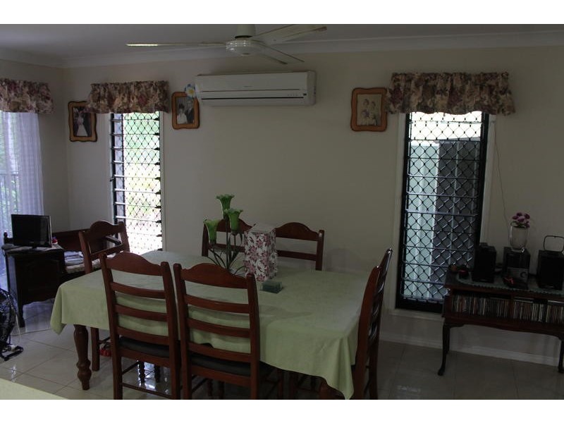 14 Green Avenue, Branyan QLD 4670