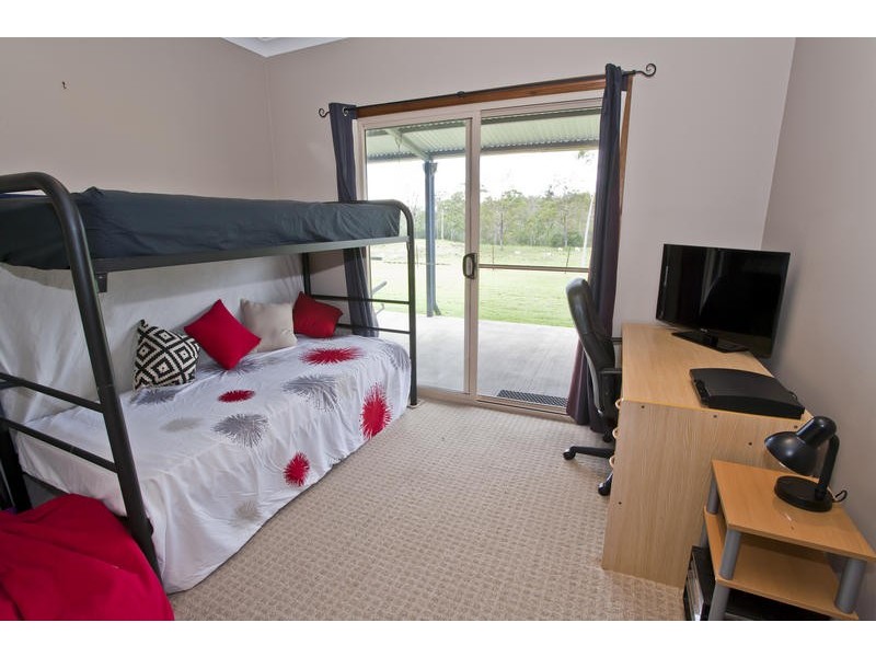 679 Railway Road, Booyal QLD 4671