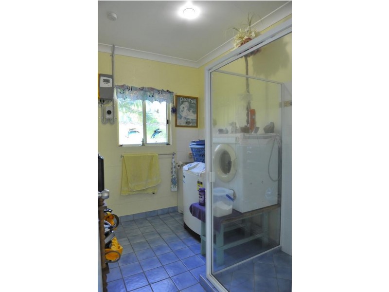 7 Holzberger Street, Moore Park Beach QLD 4670