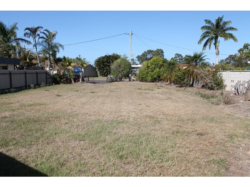 Avenell Heights QLD 4670