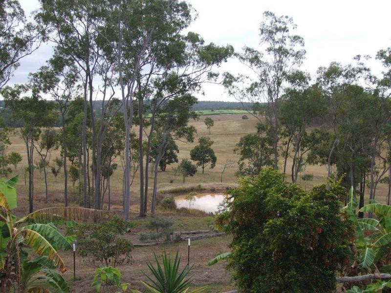 257 Sondergelds Road, Mcilwraith QLD 4671