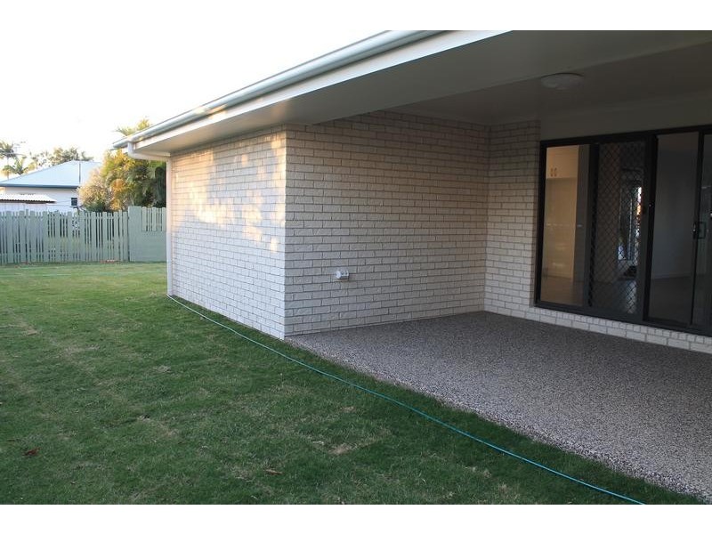 87 Pitt Street, Walkervale QLD 4670