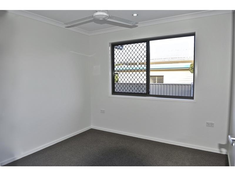 1 74 Hunter Street, Walkervale QLD 4670