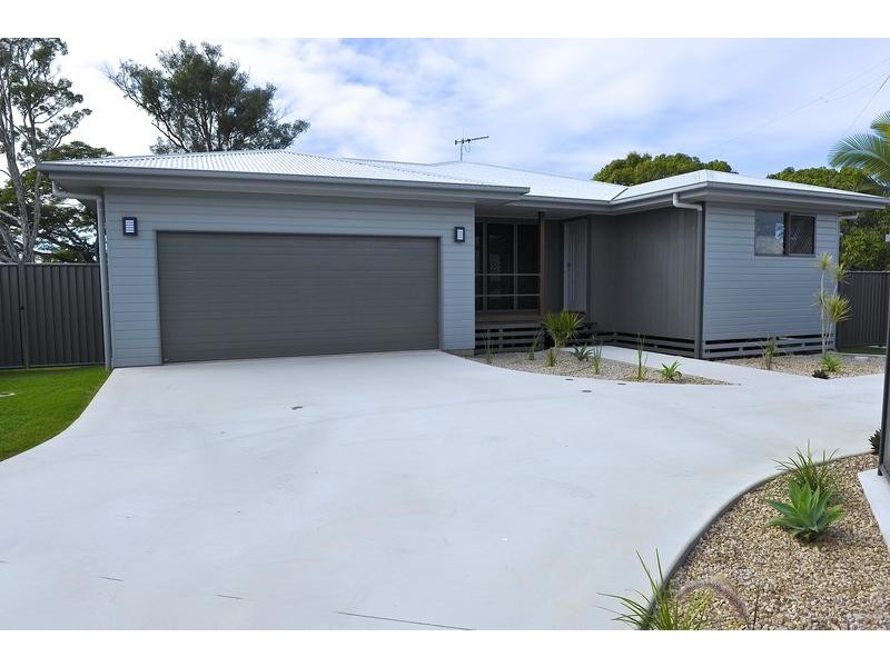 2 74 Hunter Street, Walkervale QLD 4670