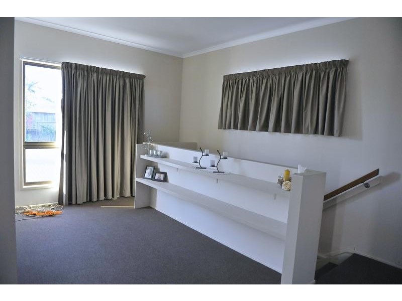 4a Hinkler Avenue, Bundaberg North QLD 4670