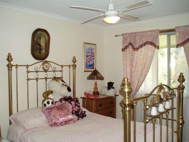 30 John Moffat Road, Gooburrum QLD 4670