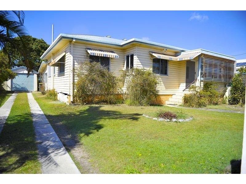 15 Moran Street, Svensson Heights QLD 4670
