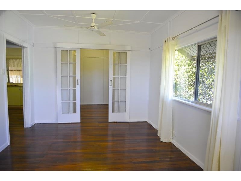 15 Moran Street, Svensson Heights QLD 4670
