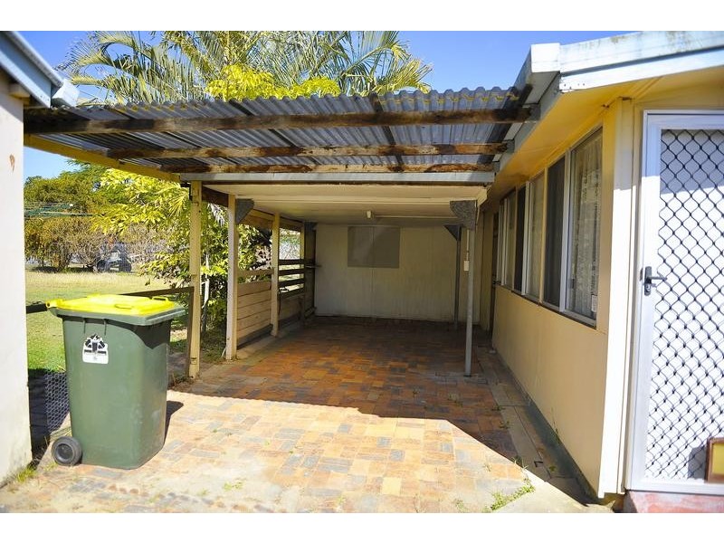 15 Moran Street, Svensson Heights QLD 4670