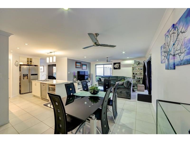 32 Longview Street, Ashfield QLD 4670