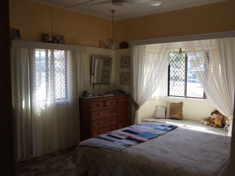 31 Mulgrave Street, Gin Gin QLD 4671