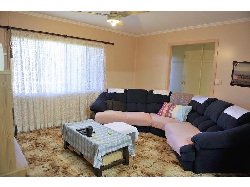 9 Londy Street, Svensson Heights QLD 4670